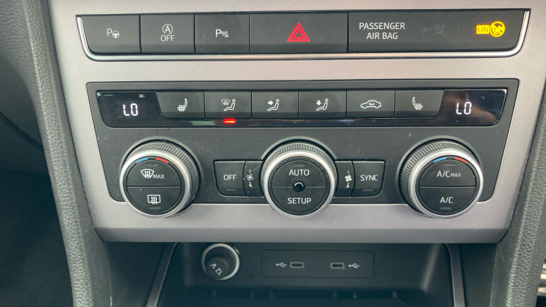 SEAT Ateca 1.5 TSI EVO FR Sport 5dr Petrol Estate